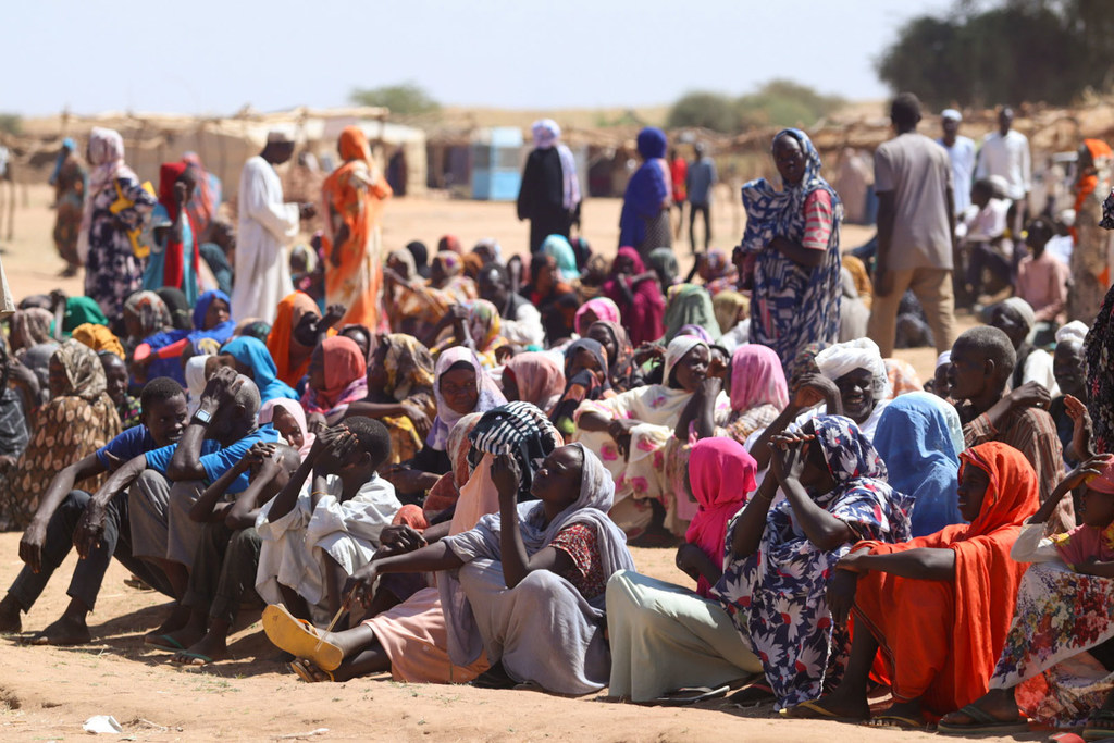 Бежавшие из Эль-Фашира ищут поддержки в Тавиле.